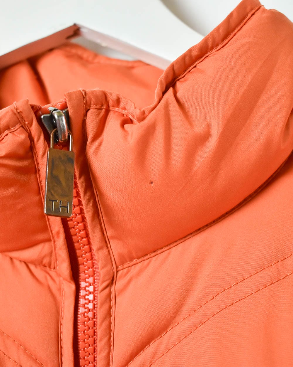 Orange Tommy Hilfiger Chevron Down Puffer Jacket - X-Large Women's