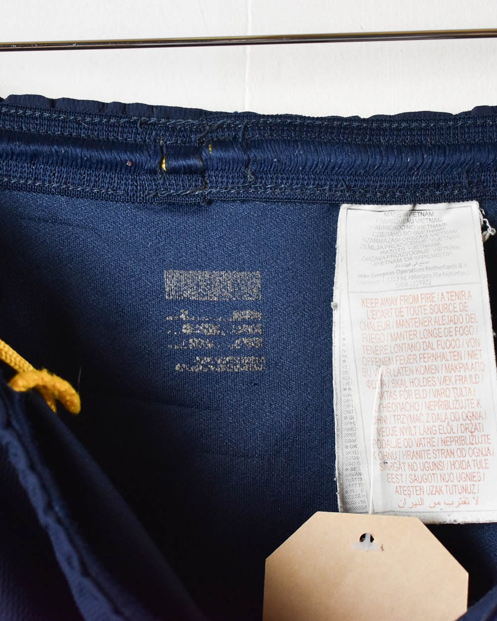 Nike Arsenal 2005/06 Away Football Shorts - X-Large - Domno Vintage 