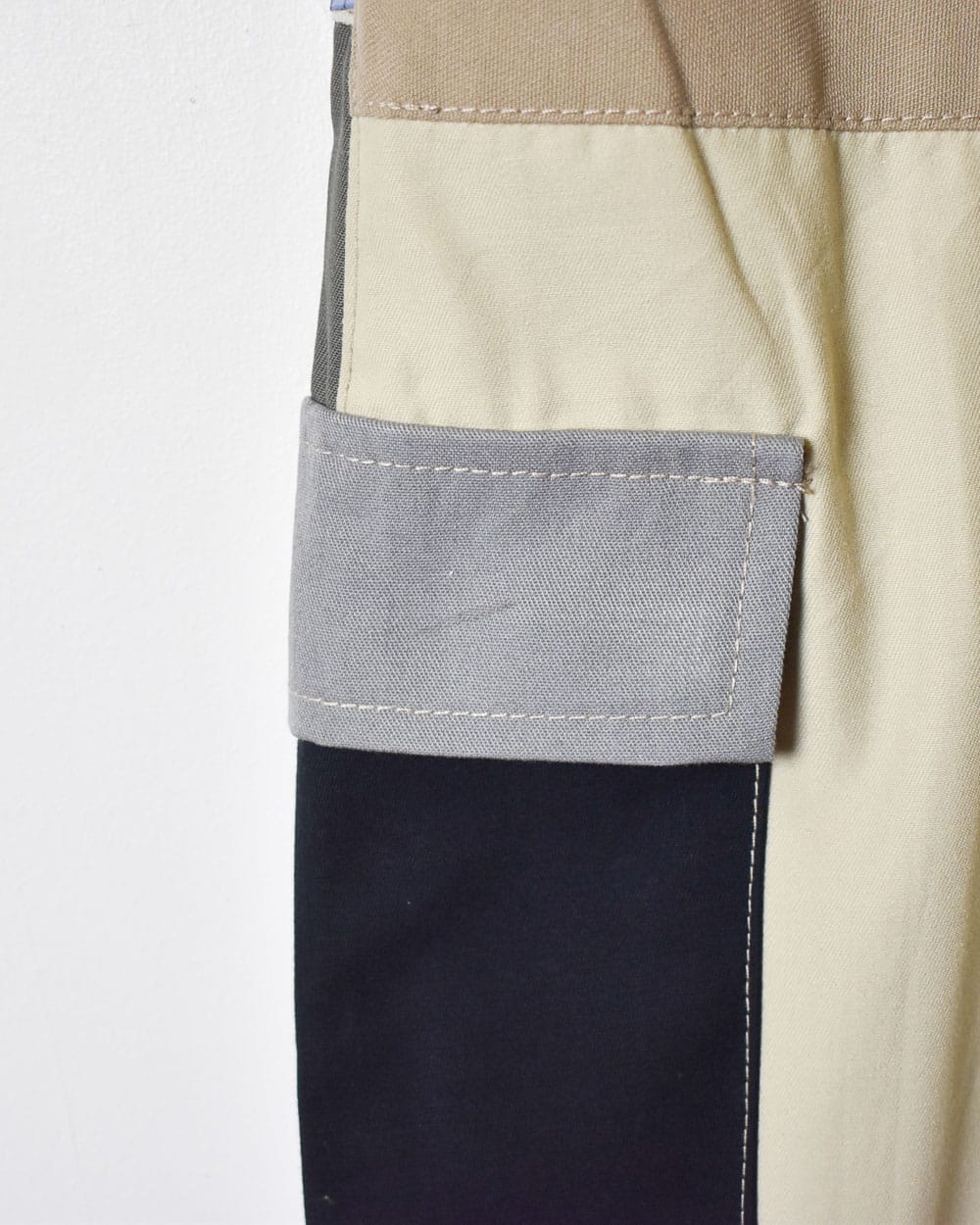 Neutral Reworked Baggy Cargo Trousers - W32 L29
