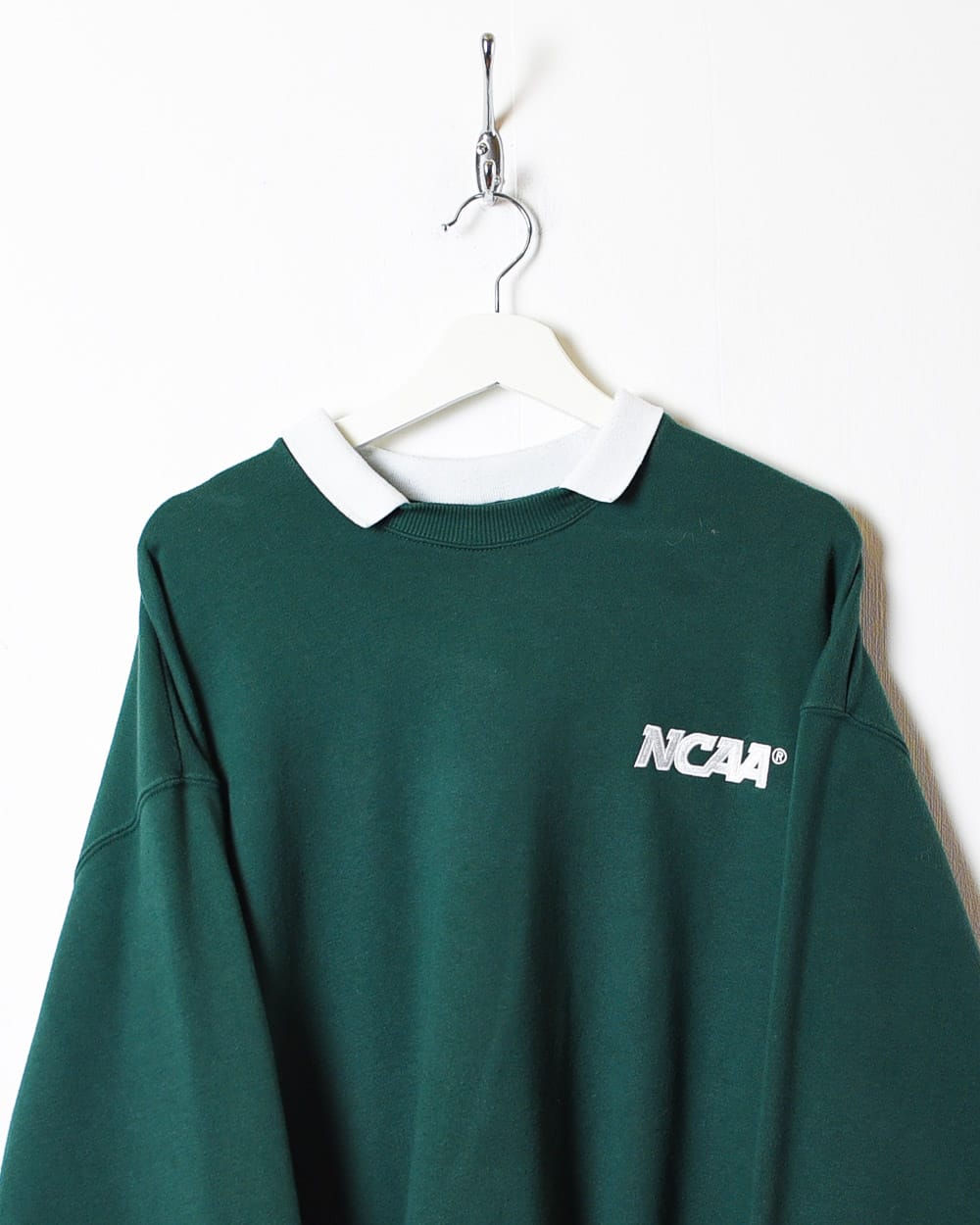 Green NCAA Collared Sweatshirt - Medium