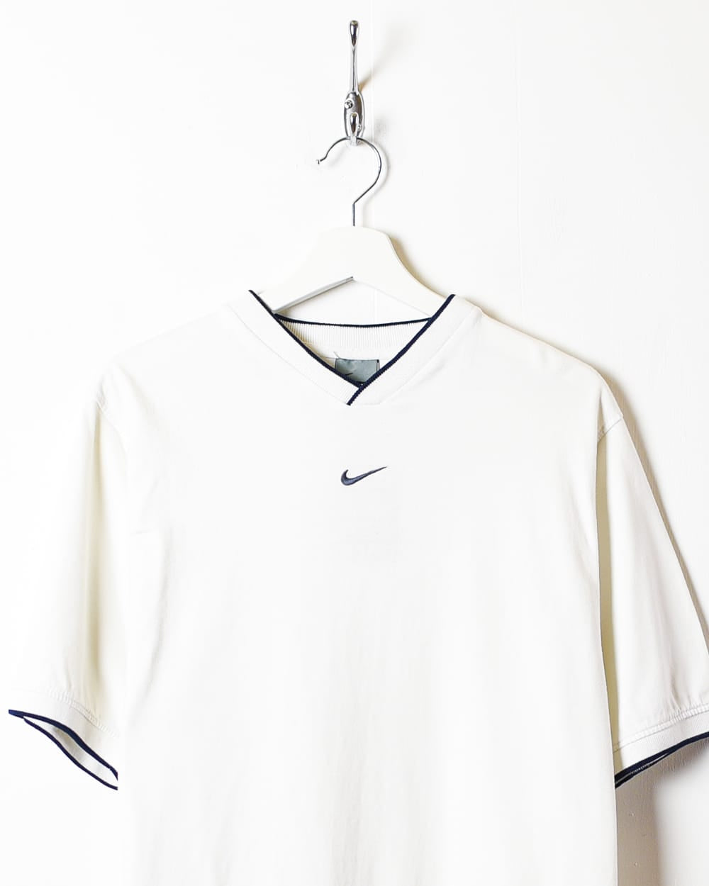 White Nike T-Shirt - Medium