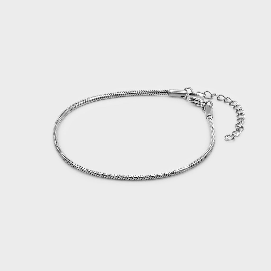 Minimal Bracelet

