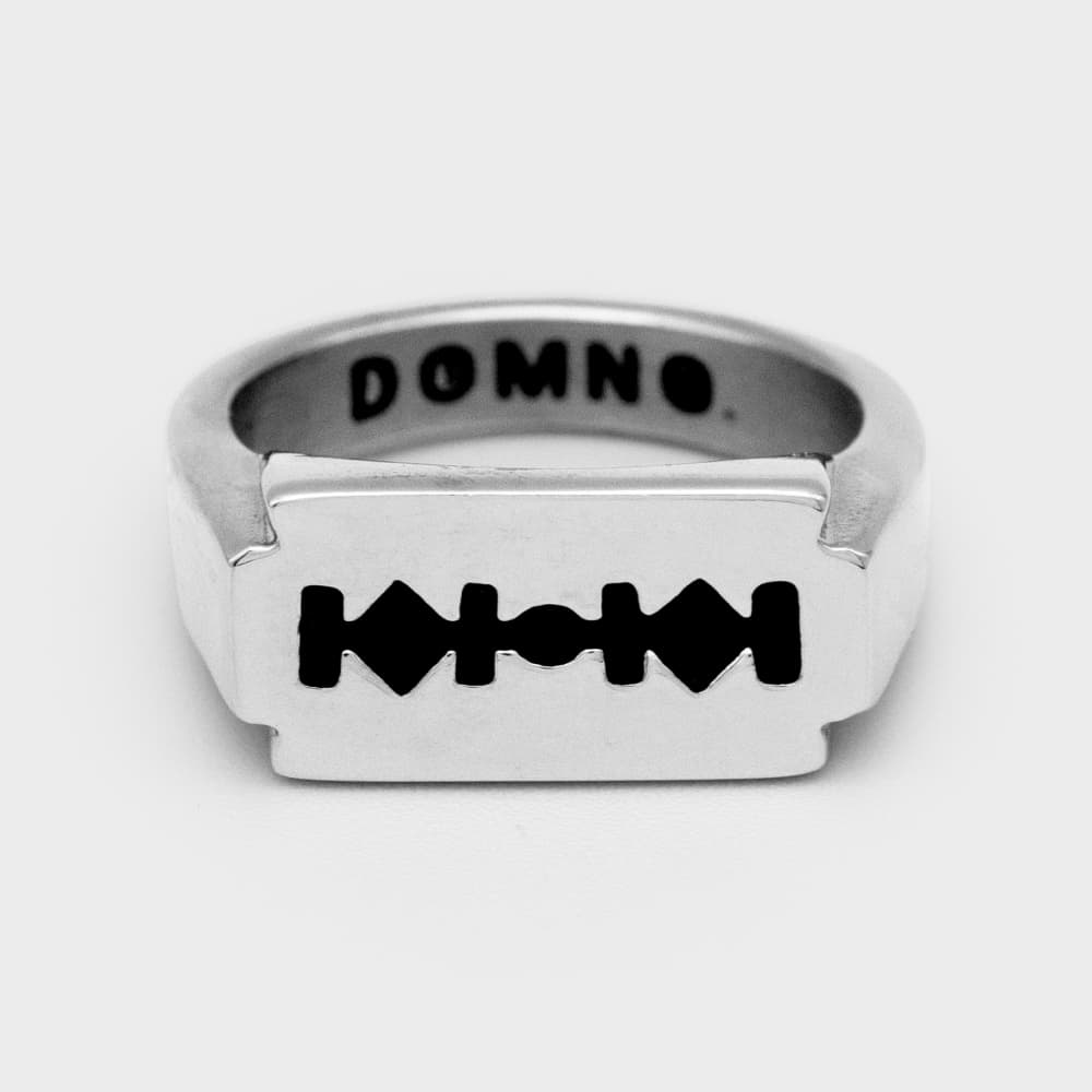 Razorblade Ring
