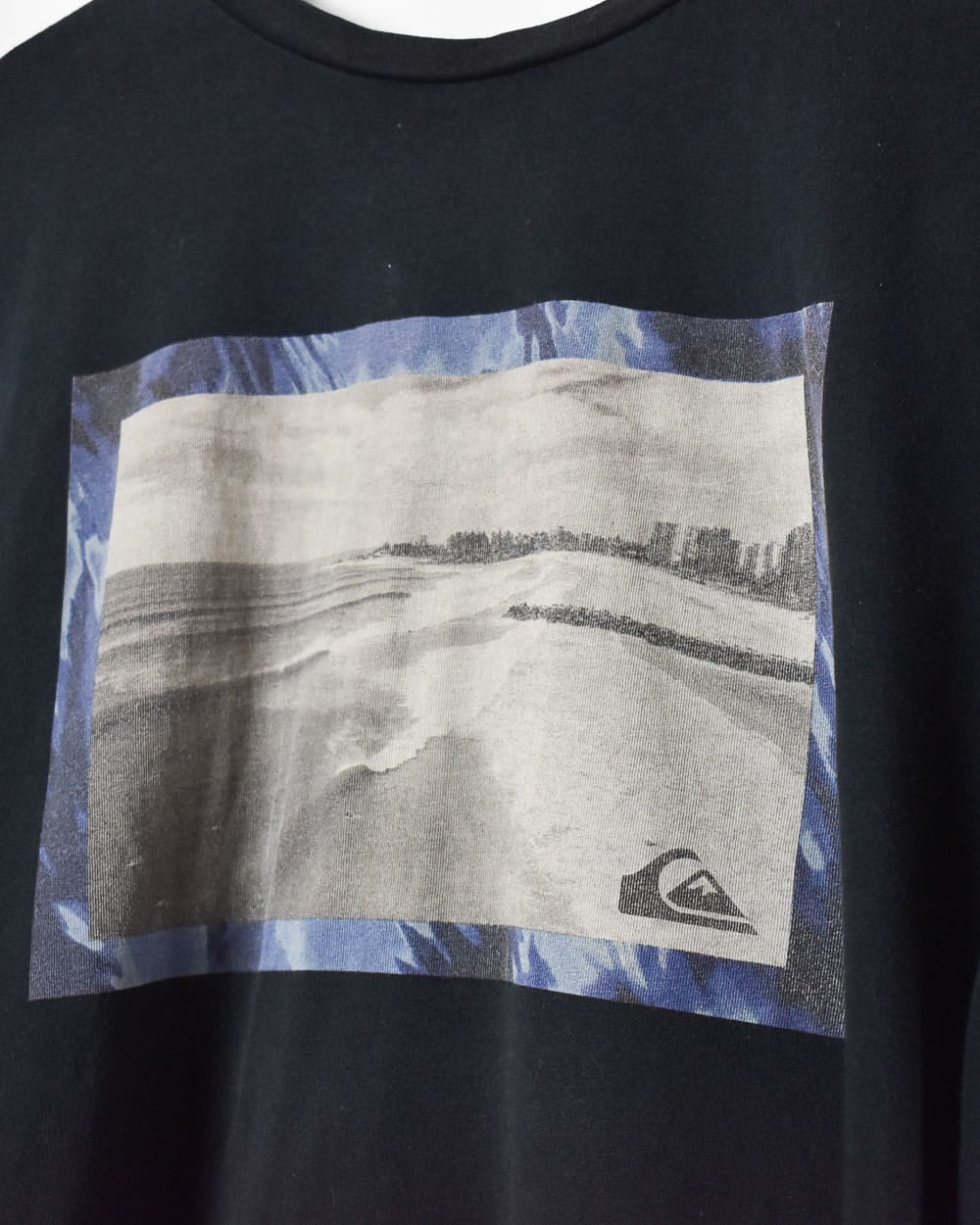 Black Quiksilver Graphic T-Shirt - Medium