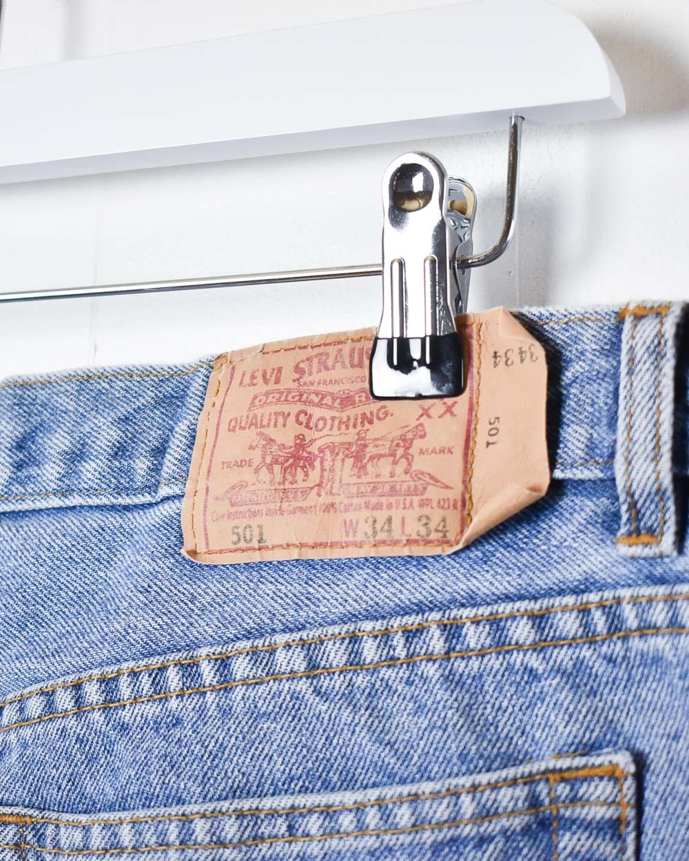 Blue Levi's 501 Jeans - W36 L32