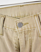 Neutral Levi's Jeans - W32 L32