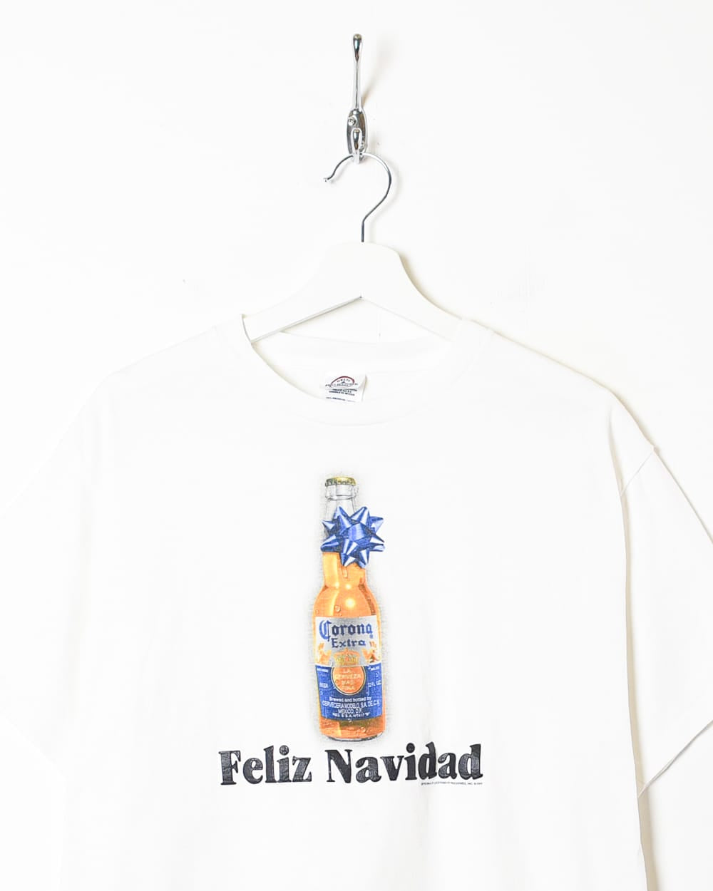 White Corona Extra Feliz Navidad Graphic T-Shirt - Medium