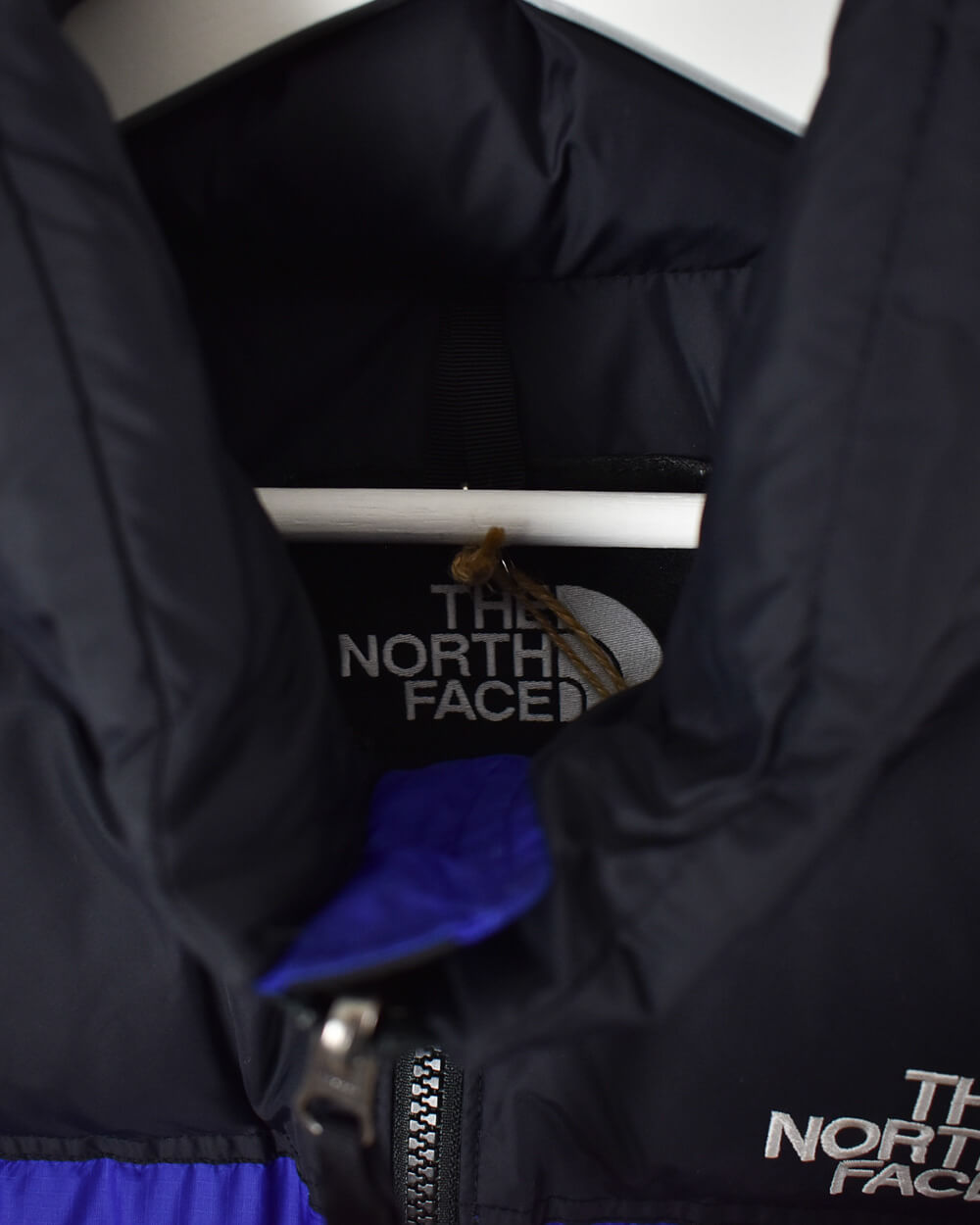 Black The North Face 700 Puffer Jacket - Medium