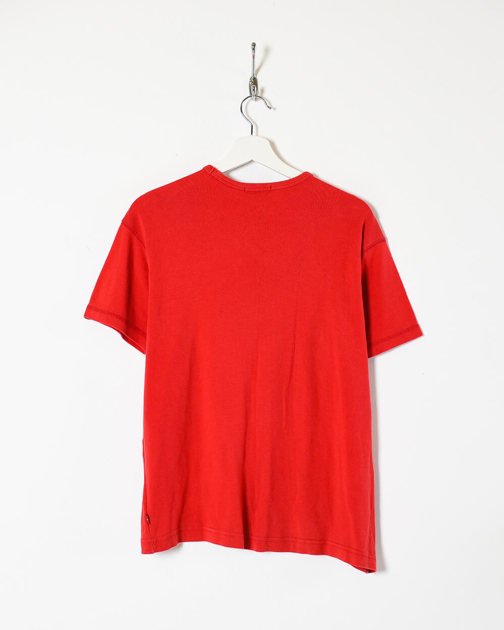 Red Levi's Women's T-Shirt - Large 