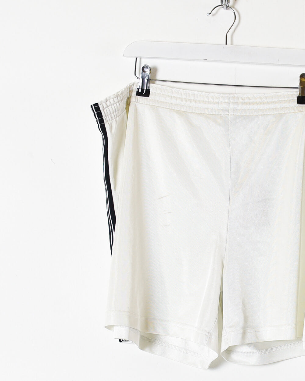 White Nike Shorts - W40