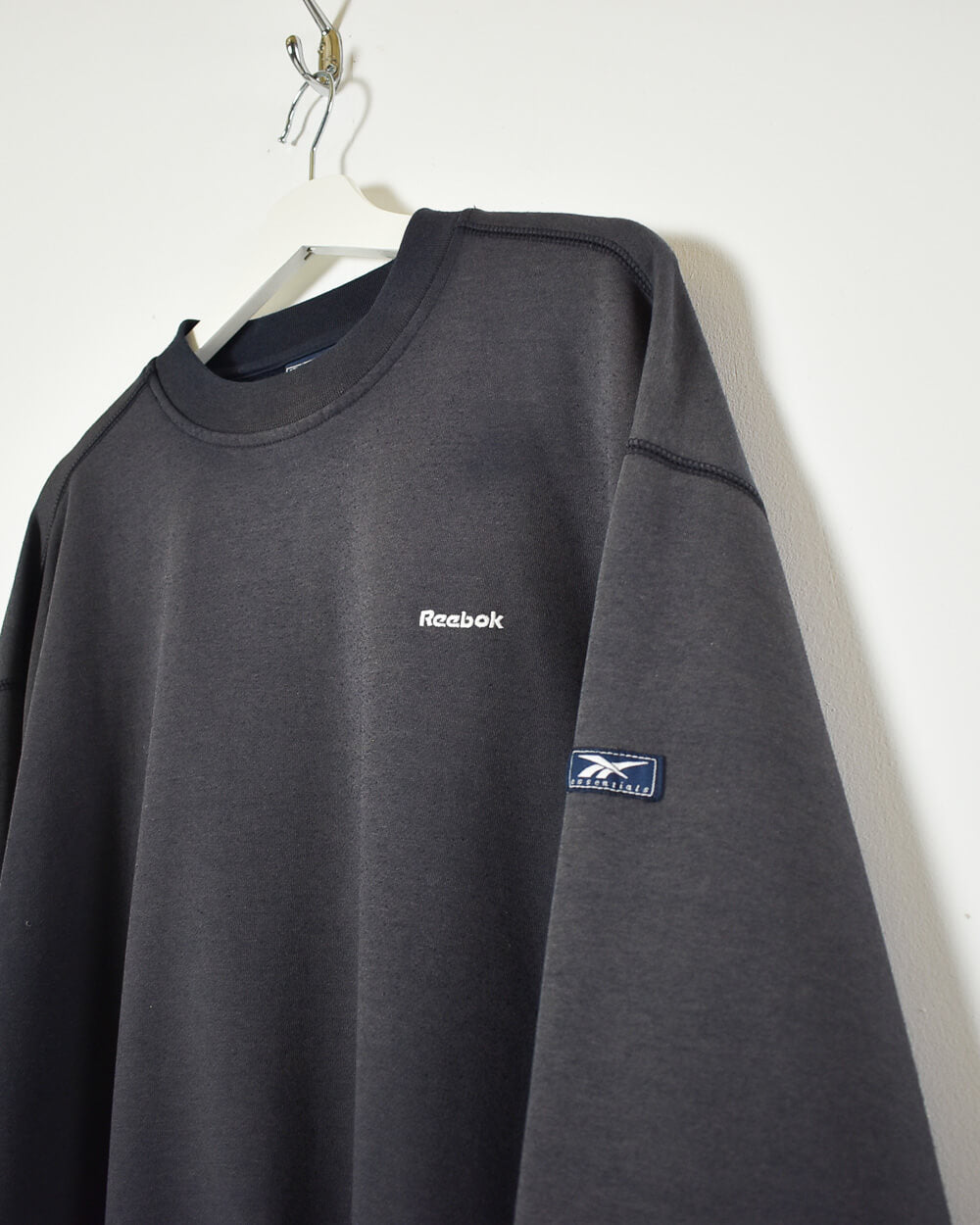 Navy Reebok Essentials Sweatshirt - X-Large