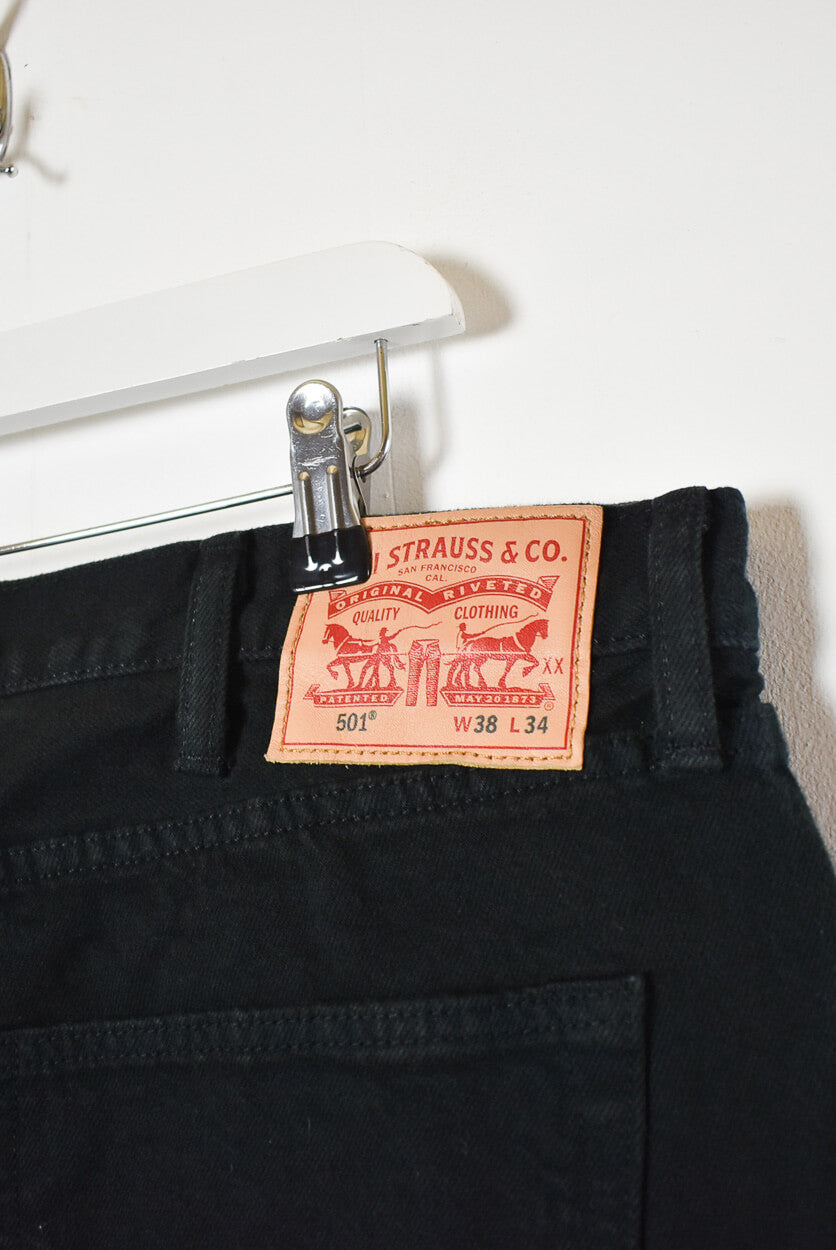 Black Levi's Jeans - W38 L34