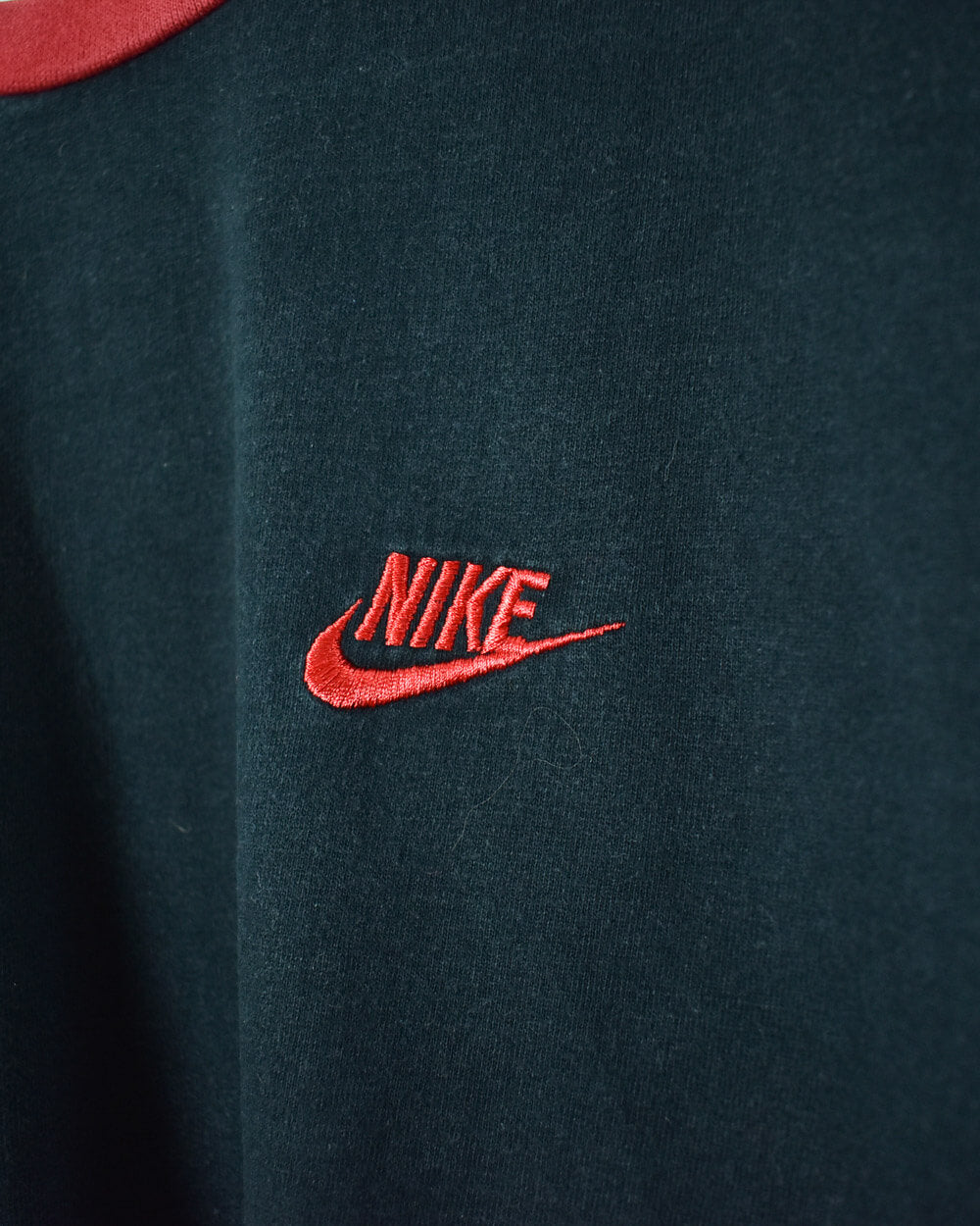 Black Nike Long Sleeved T-Shirt - Medium