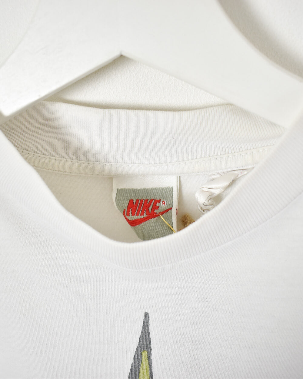 White Nike International T-Shirt - Medium