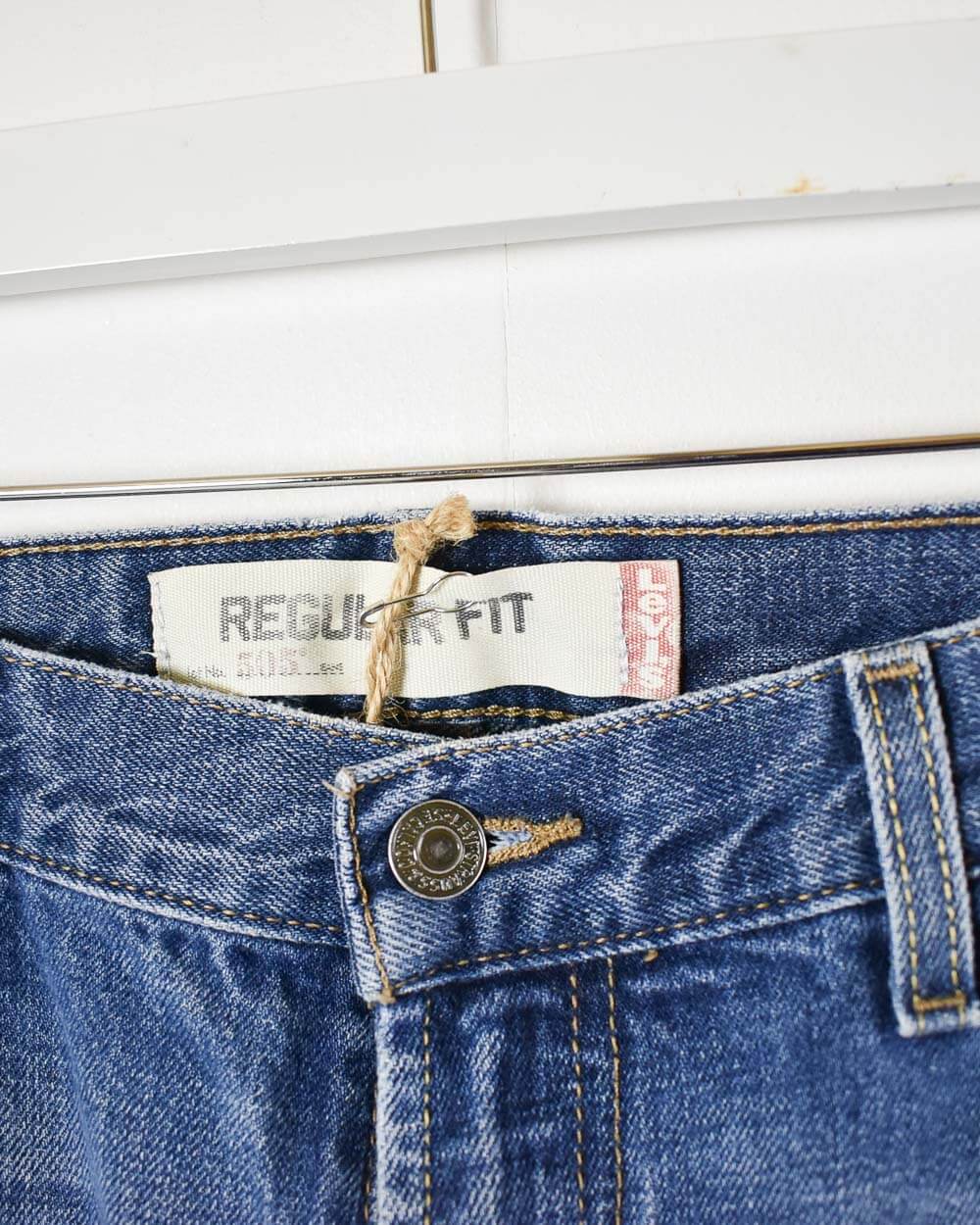 Blue Levi's Jeans - W38 L32