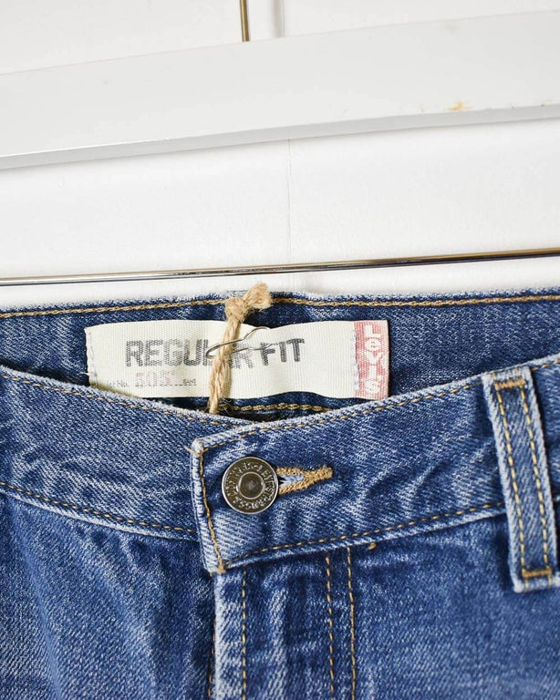 Blue Levi's Jeans - W38 L32