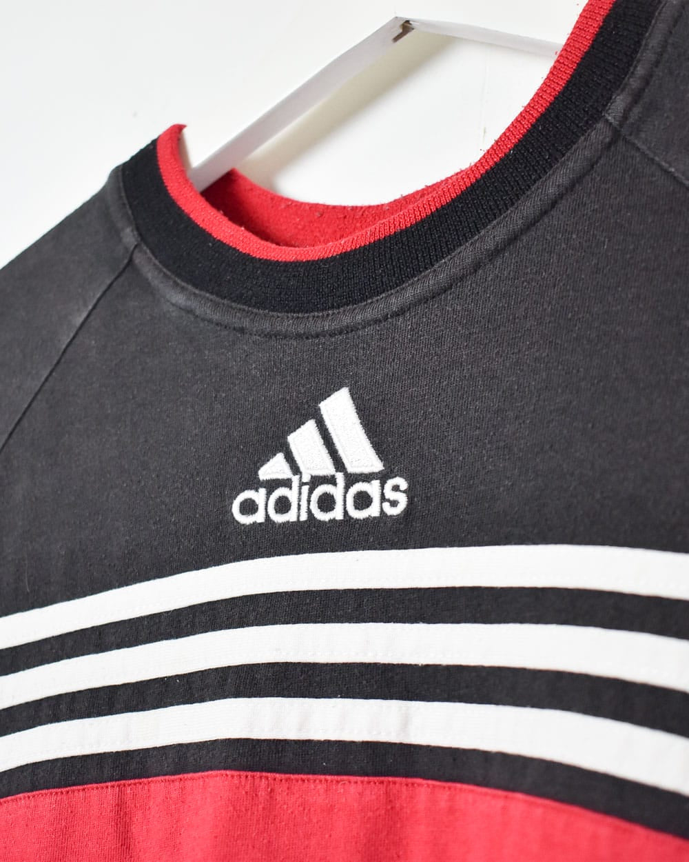 Red Adidas T-Shirt - Medium