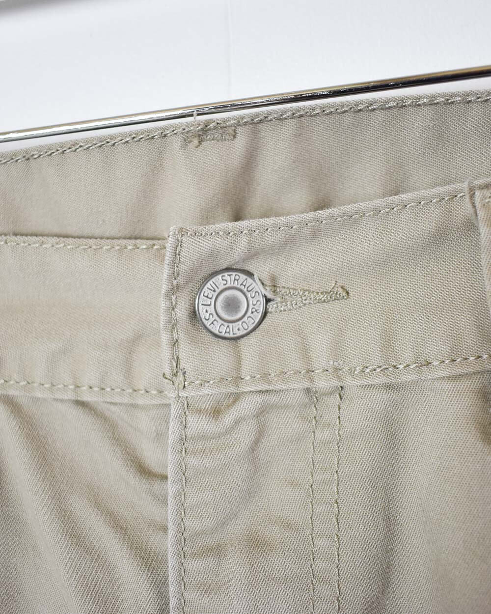 Neutral Levi's Jeans - W36 L34