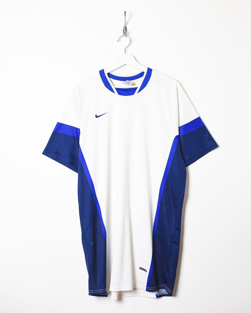 White Nike Fit T-Shirt - X-Large