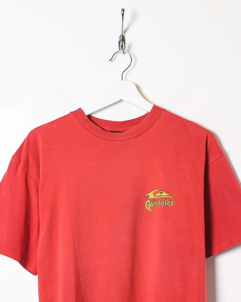 Red Quiksilver T-Shirt - Small