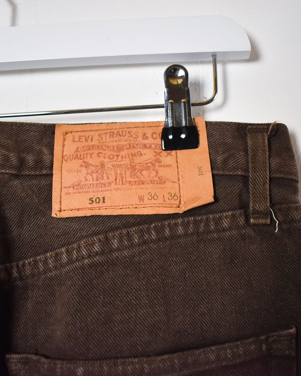 Brown Levi's 501 Jeans - W32 L30