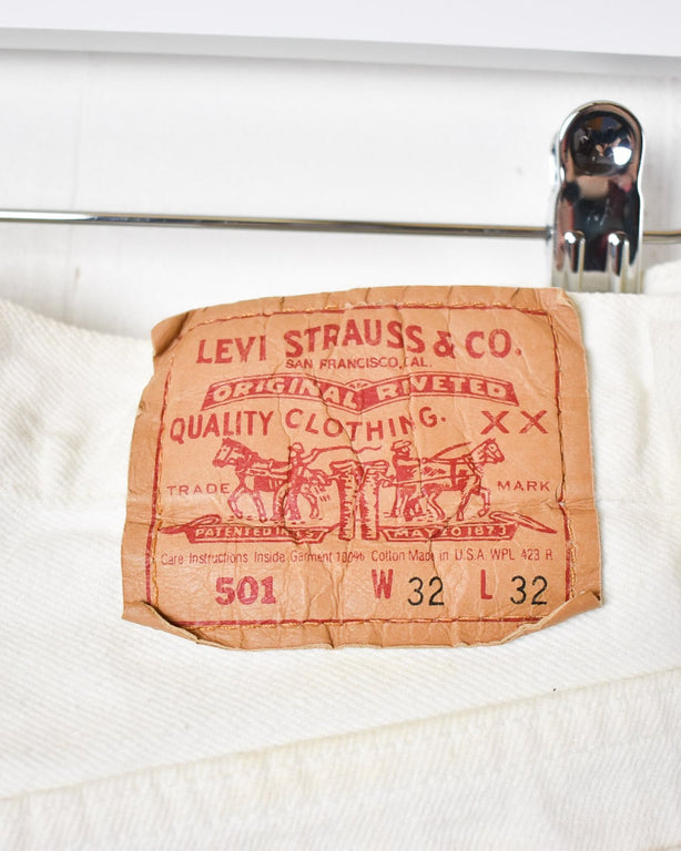 White Levi's USA 501 Jeans - W30 L32