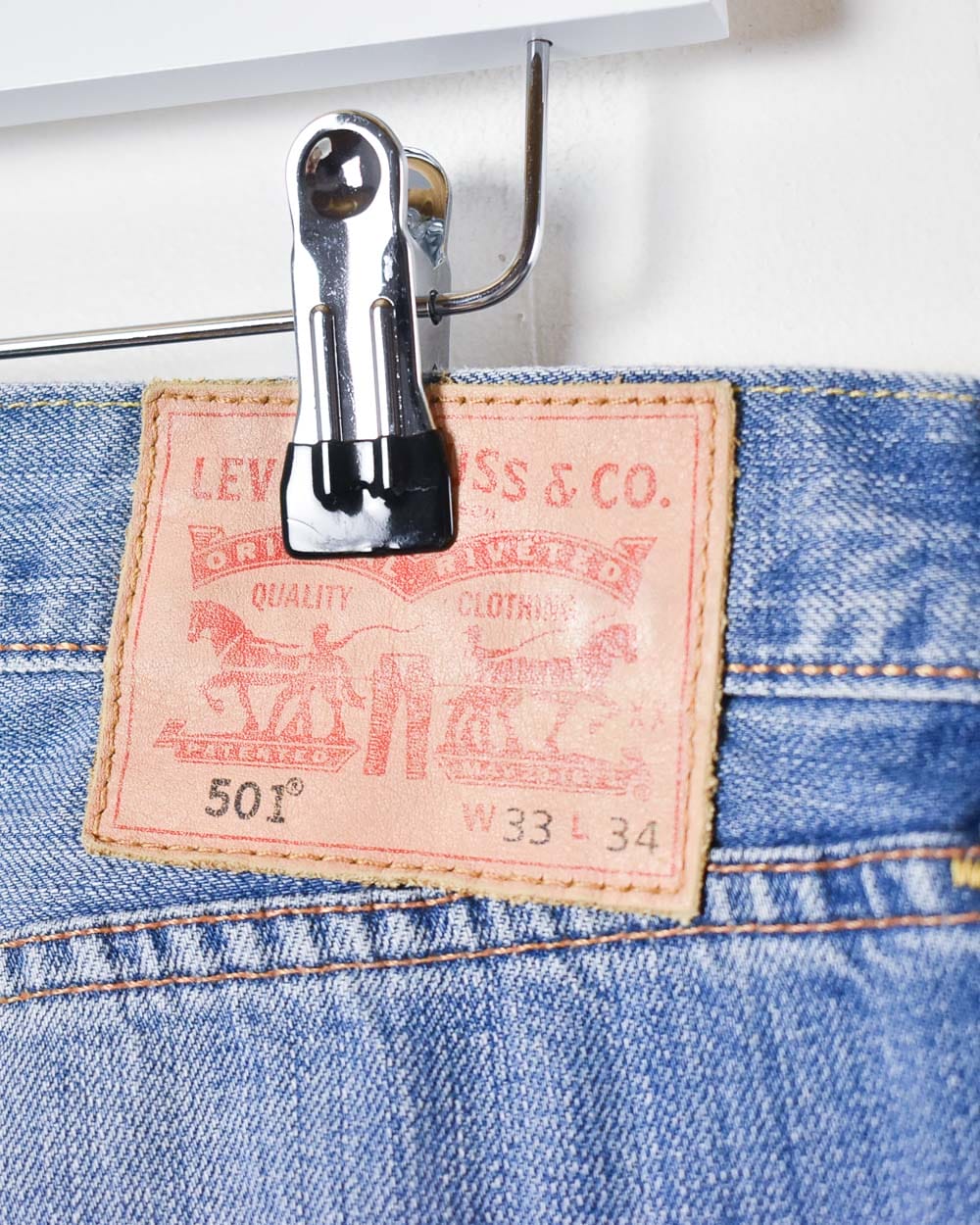 Blue Levi's 501 Jeans - W34 L33