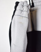 Black Nike Tracksuit Bottoms - W36-40 L32