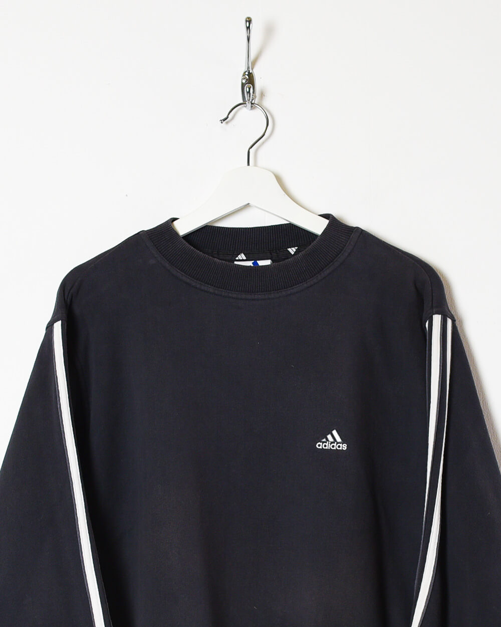 Black Adidas Sweatshirt - Medium