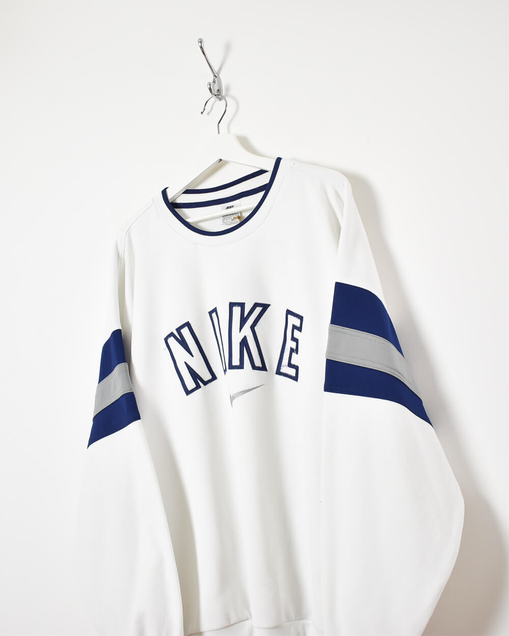 White Nike Sweatshirt - XX-Large