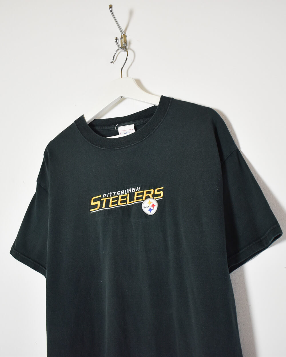 Black NFL Pittsburgh Steelers T-Shirt - Large