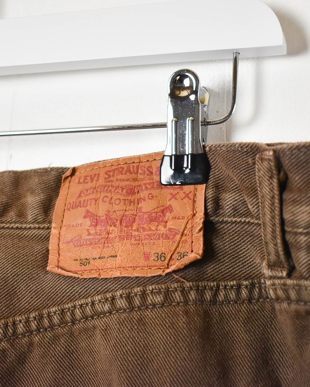 Brown Levi's 501 Jeans - W34 L28