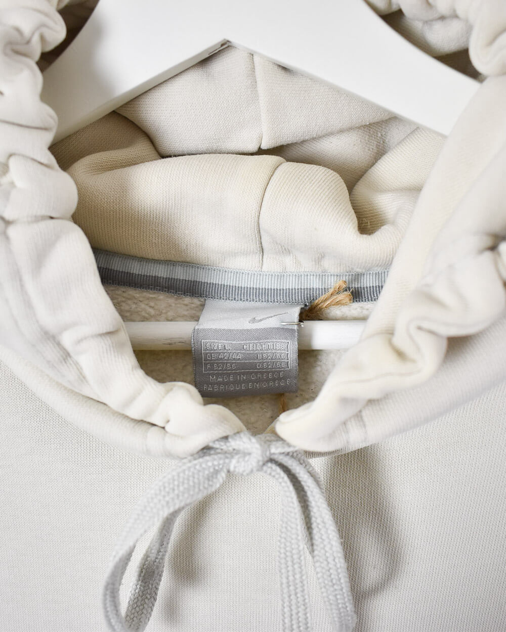 Neutral Nike Hoodie - Large