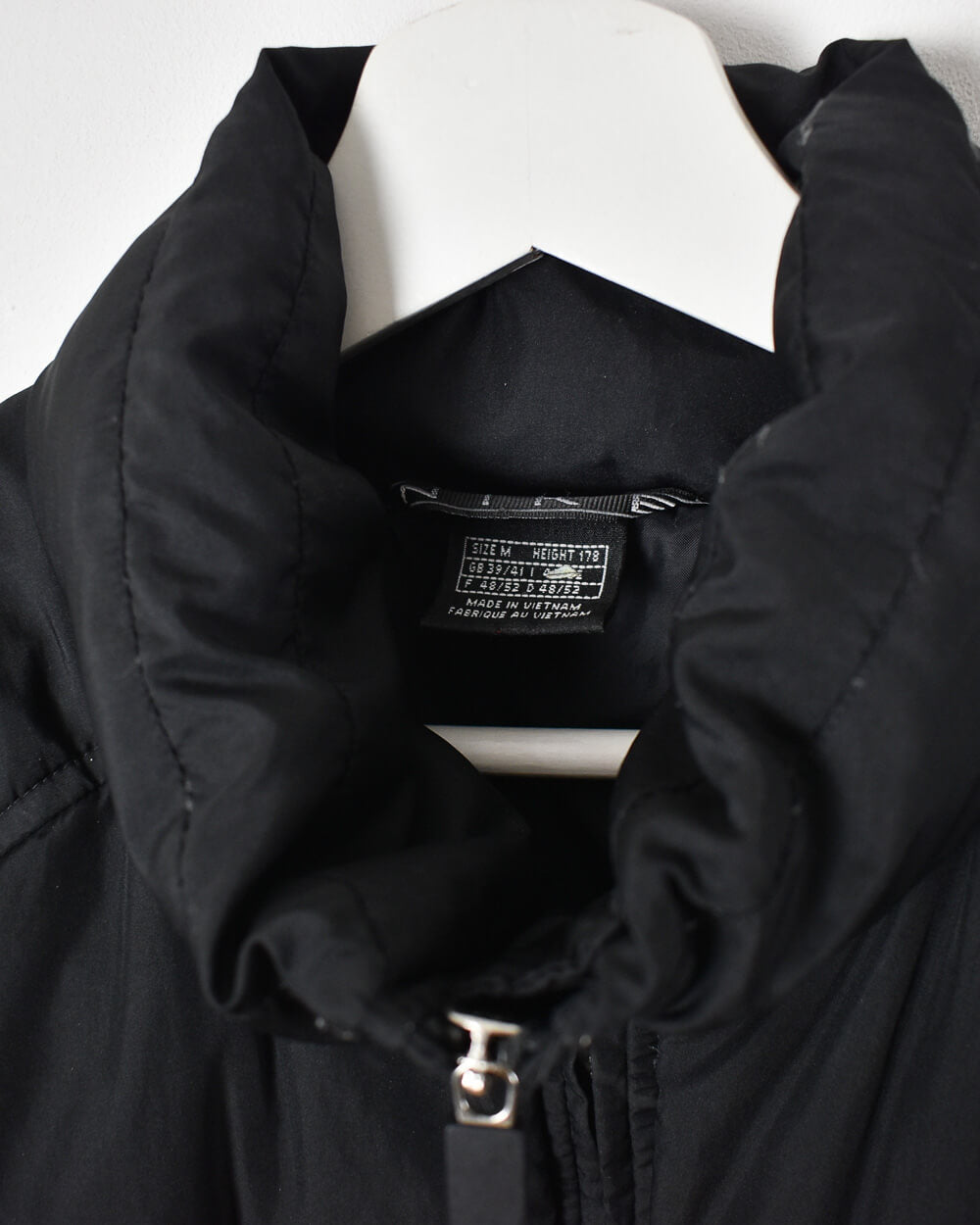 Black Nike Puffer Jacket - Medium