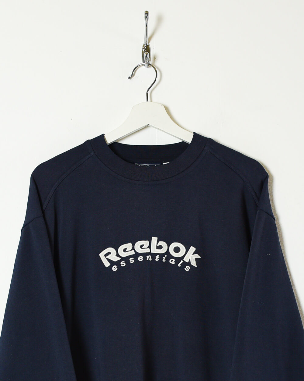 Navy Reebok Essentials Sweatshirt - Medium