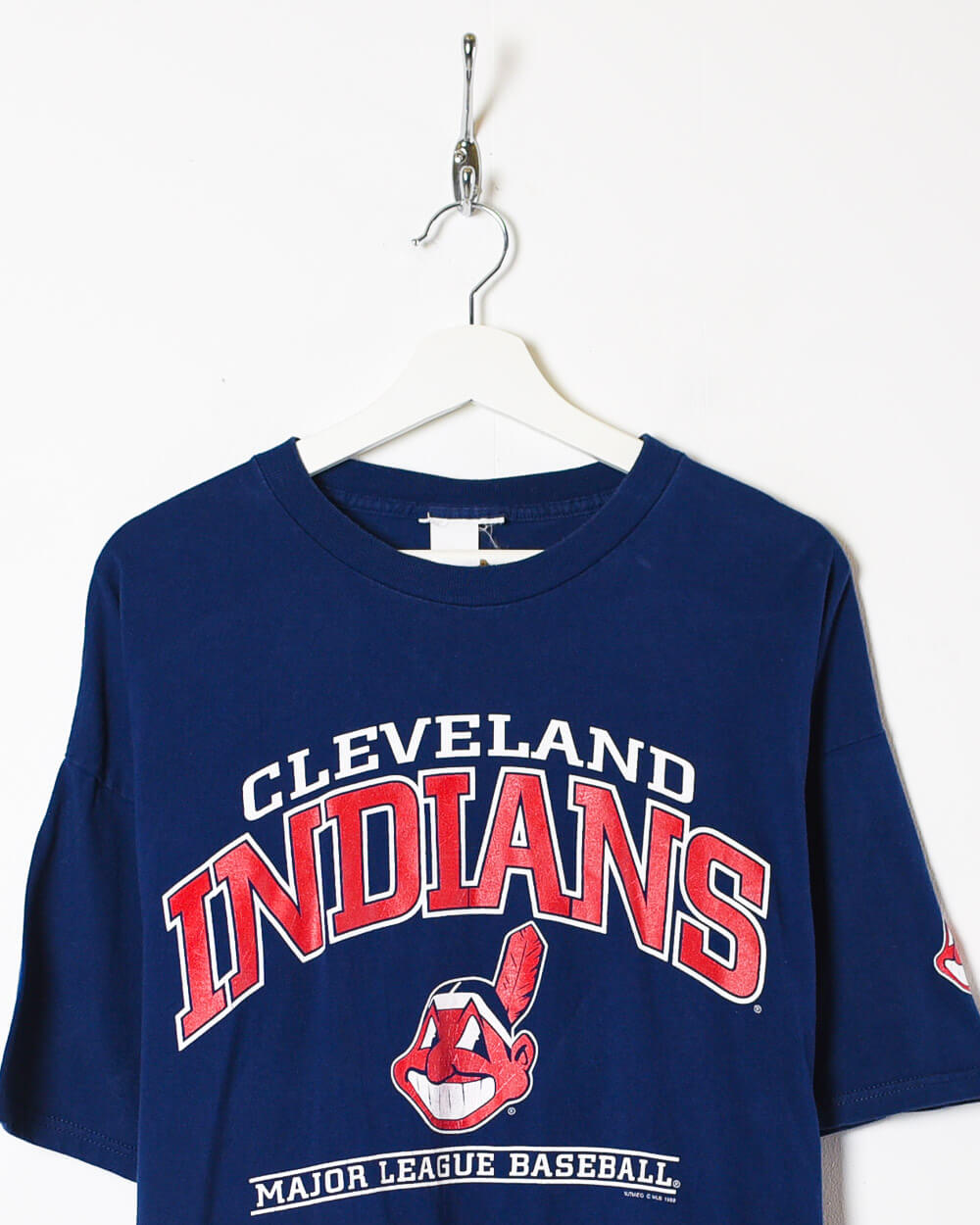 Vintage 90s Cotton Navy MLB Cleveland Indians T-Shirt - X-Large – Domno  Vintage