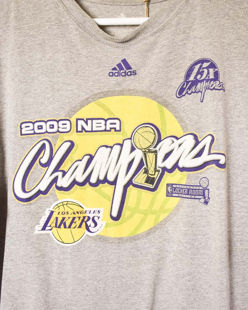 Official Los Angeles Lakers T-Shirts, Lakers Tees, Lakers Locker Room Tee