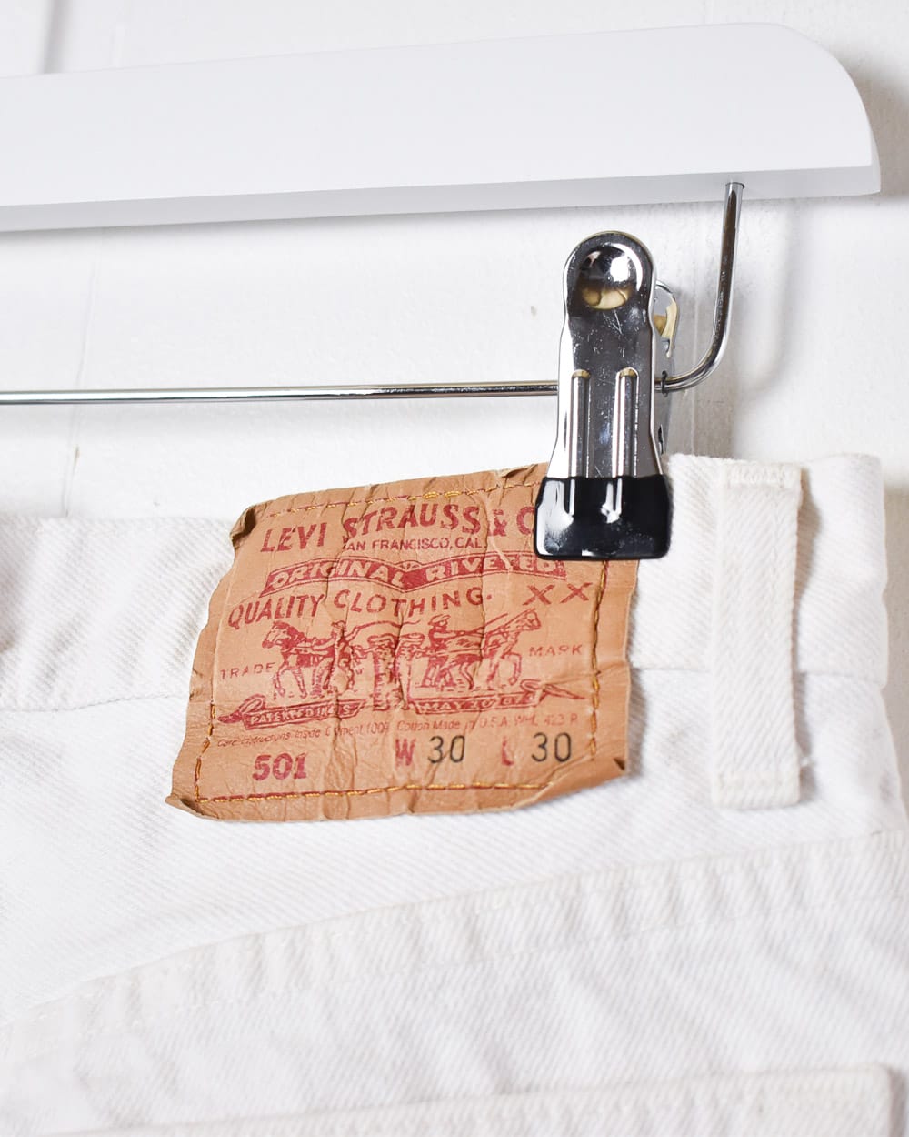 White Levi's USA 501 Jeans - W29 L30