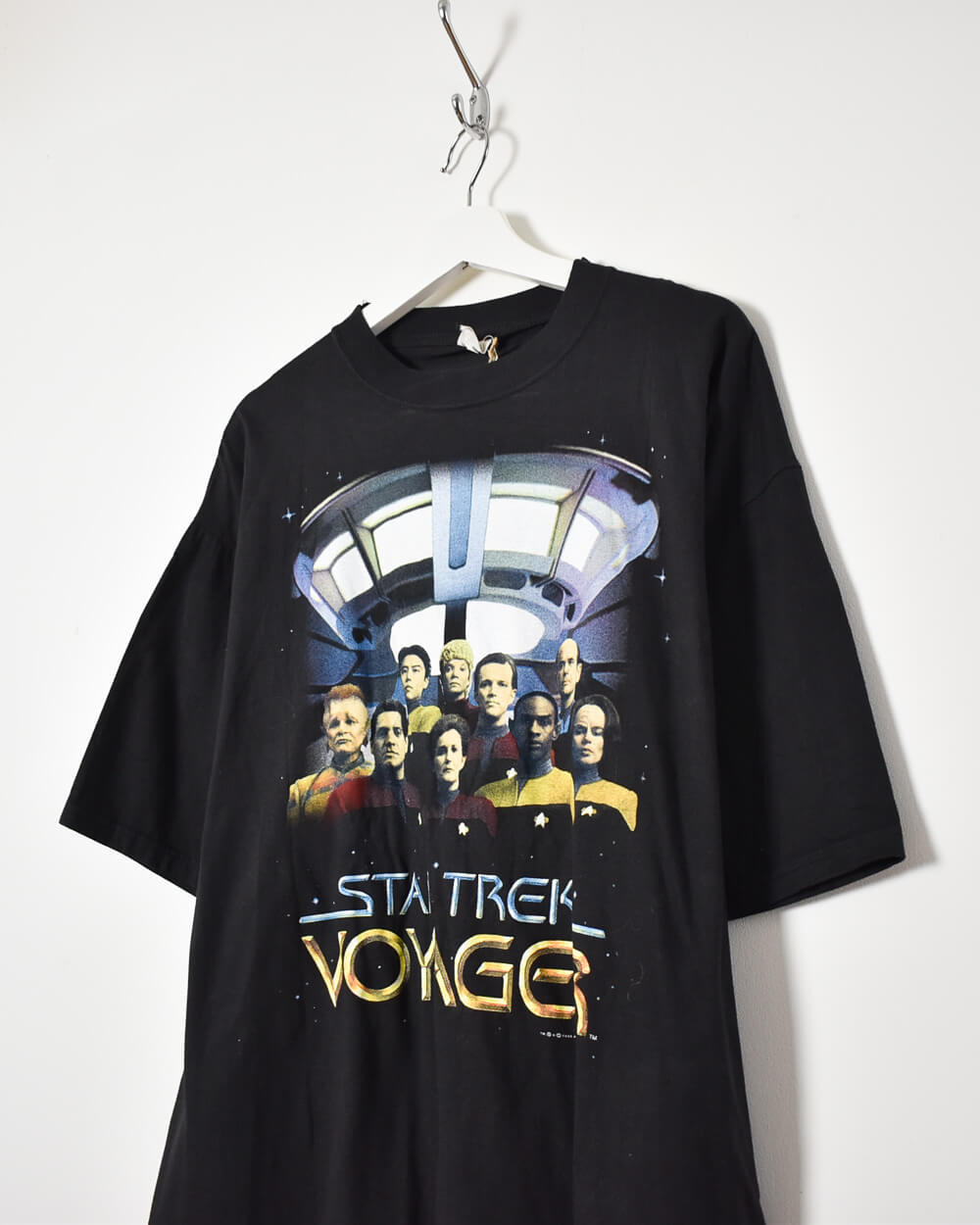 Black Star Trek Voyager T-Shirt - X-Large
