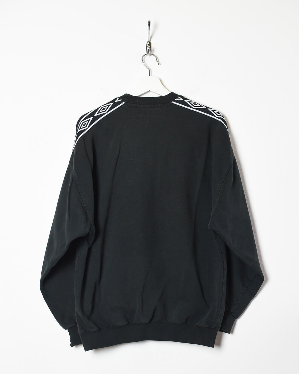 Umbro Lina sweatshirt in black