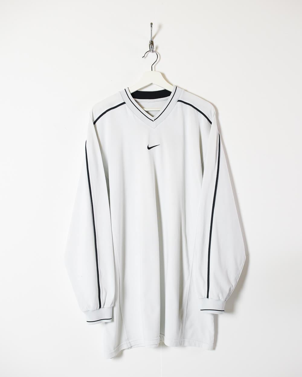 White Nike Long Sleeved T-Shirt - XX-Large