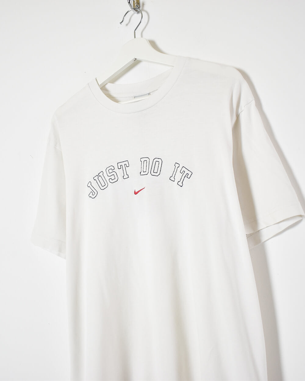 White Nike Just Do it T-Shirt - Large