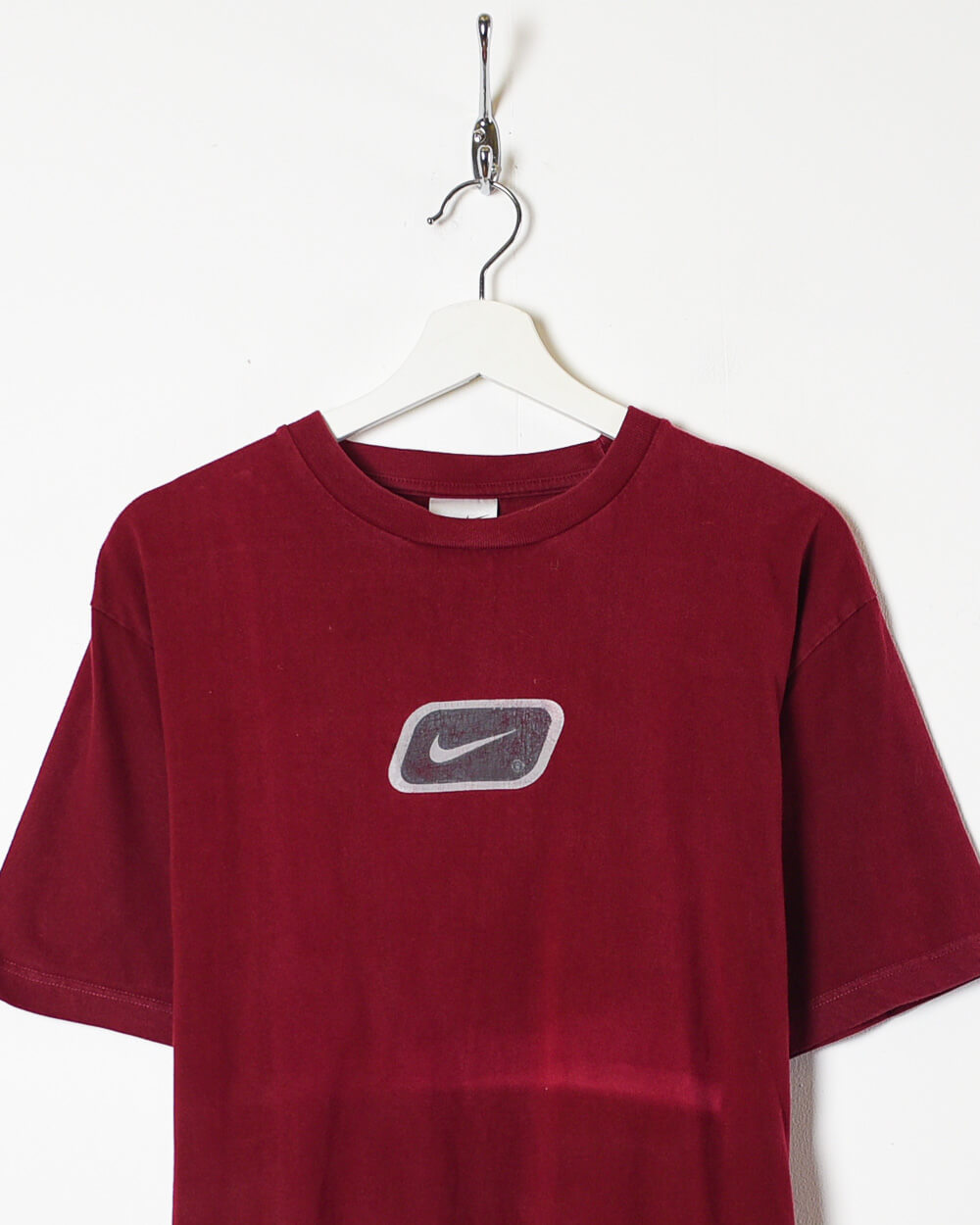 Maroon Nike T-Shirt - Large
