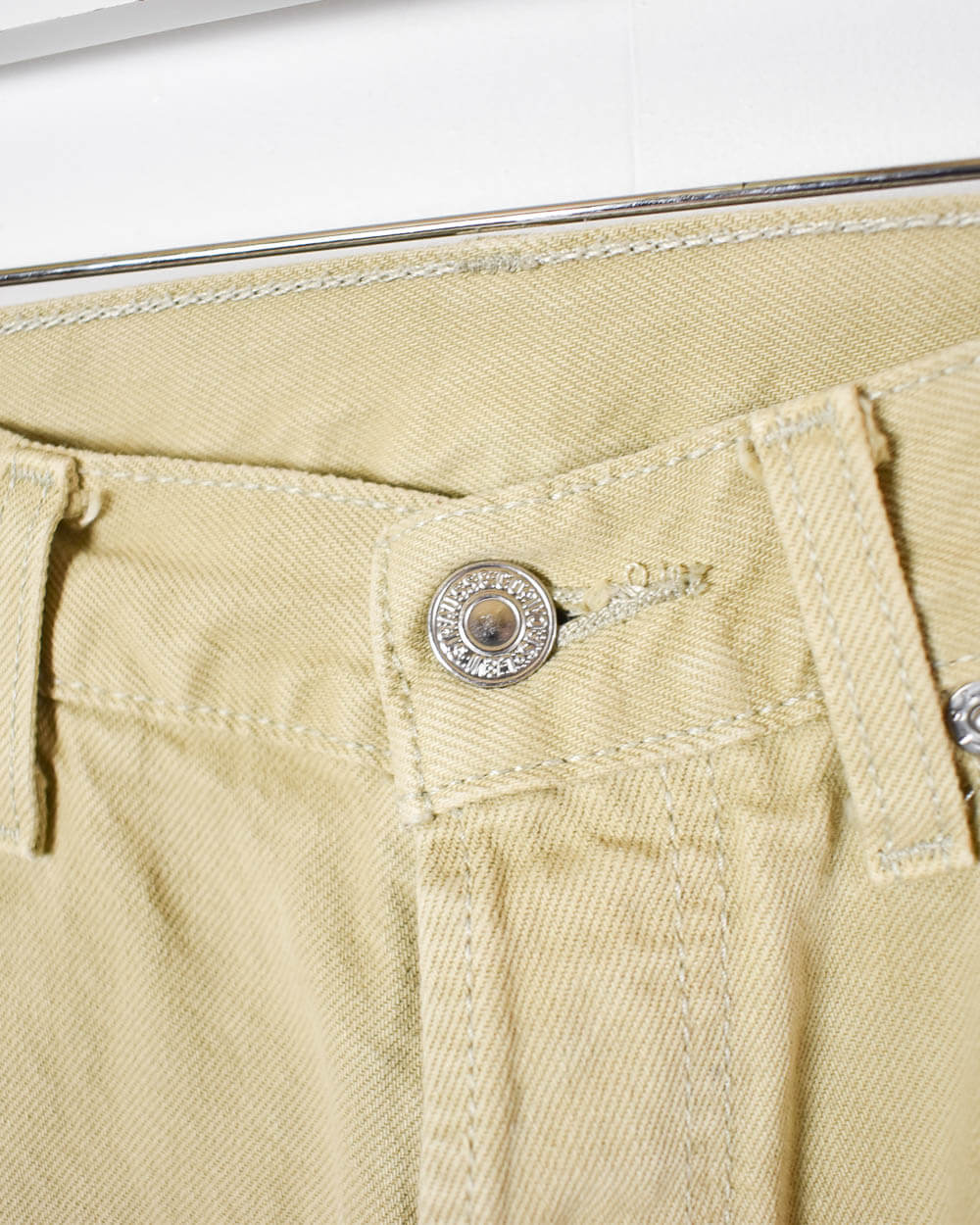 Neutral Levi's 501 Jeans - W32 L34