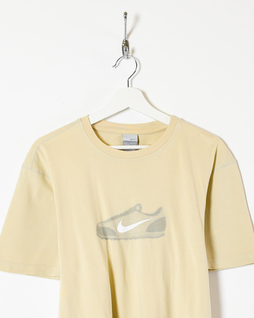 Neutral Nike T-Shirt - Medium