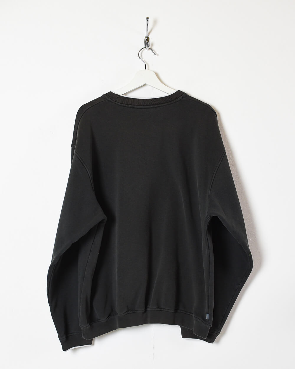 Black Nike Athletic Sweatshirt - X-Large