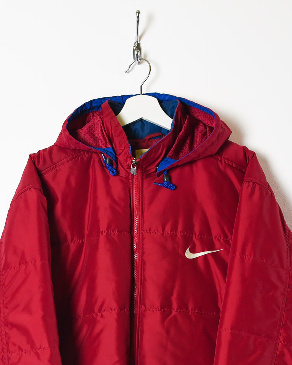 Red Nike Hooded Puffer Jacket - Medium