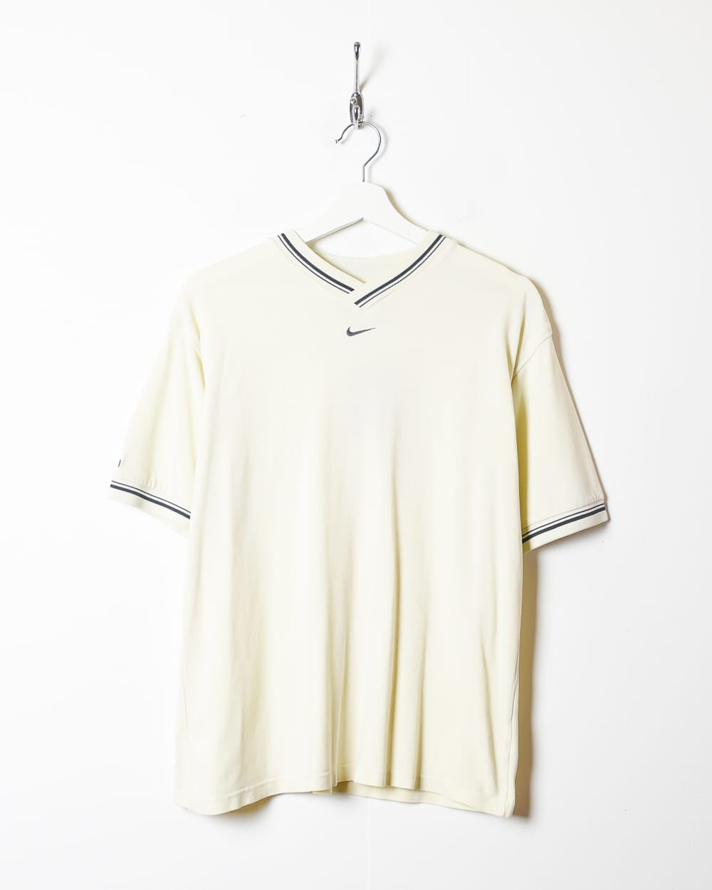 Neutral Nike T-Shirt - Medium