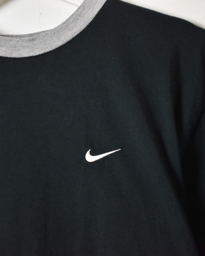 Black Nike T-Shirt - Large Women's