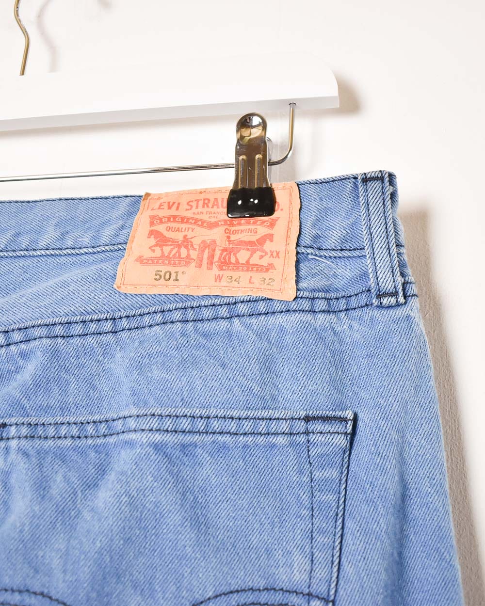 Blue Levi's 501 Jeans - W34 L32